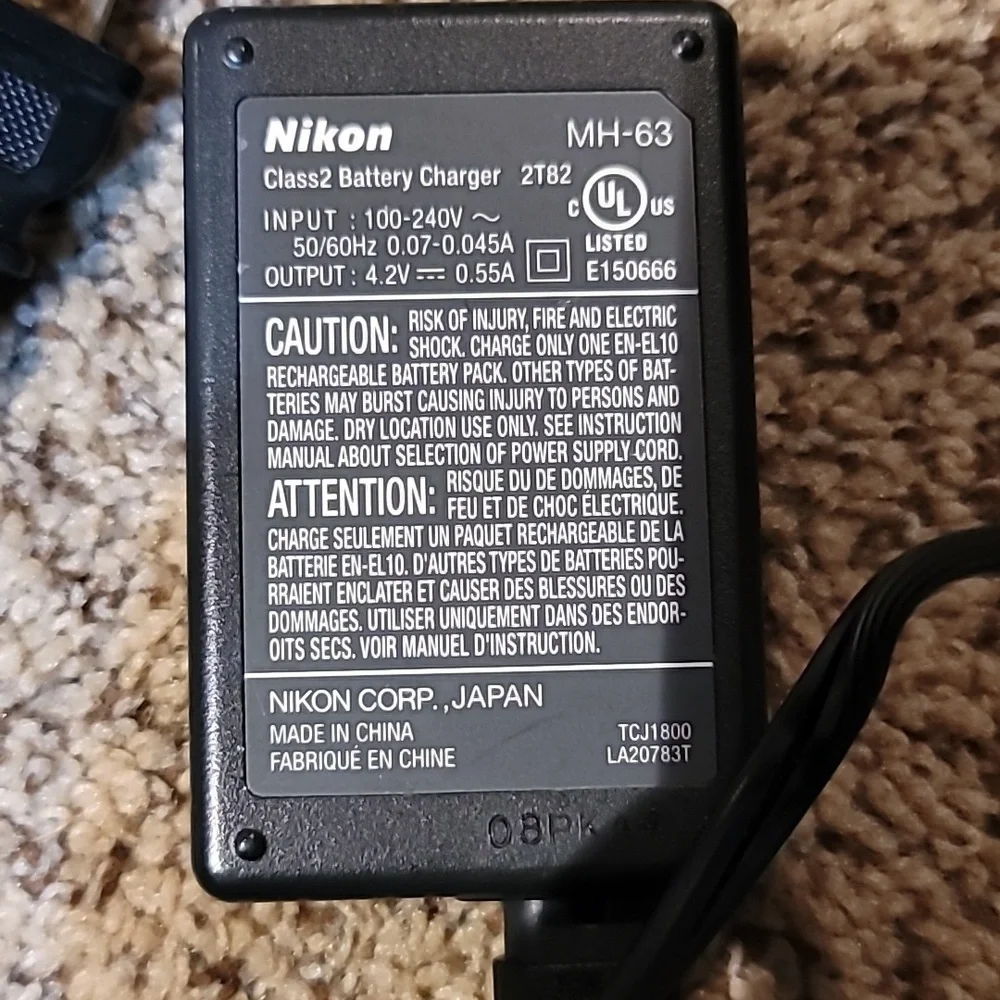 Nikon MH-63 Battery Charger